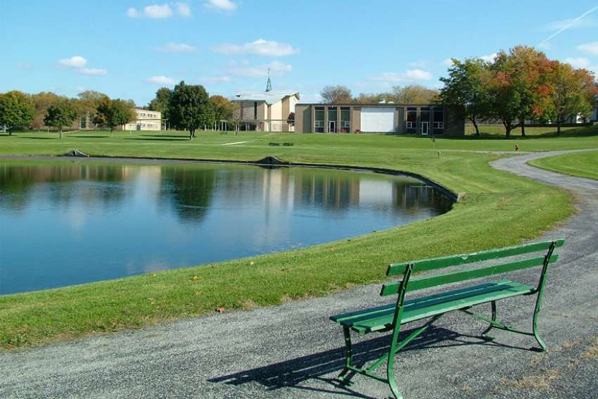 Buffalo Diocese to close seminary