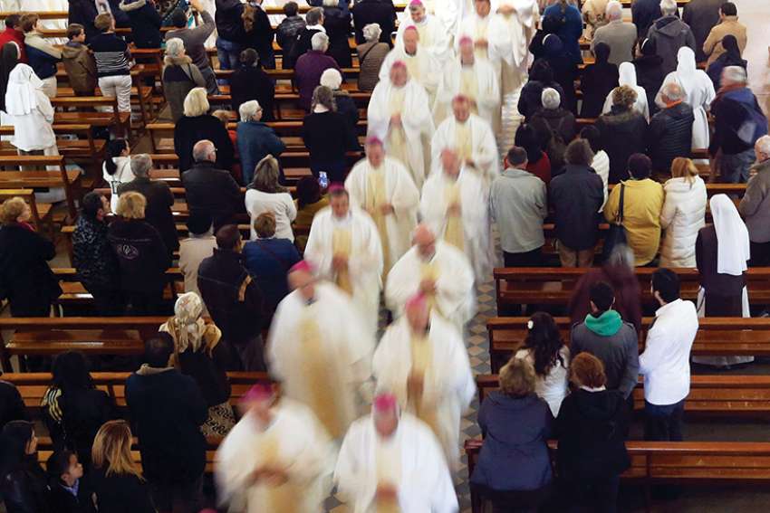 Have zero tolerance to child abuse, Pope tells French bishops