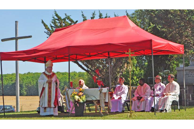 Cardinal Collins marks 400 years since first Mass in Ontario