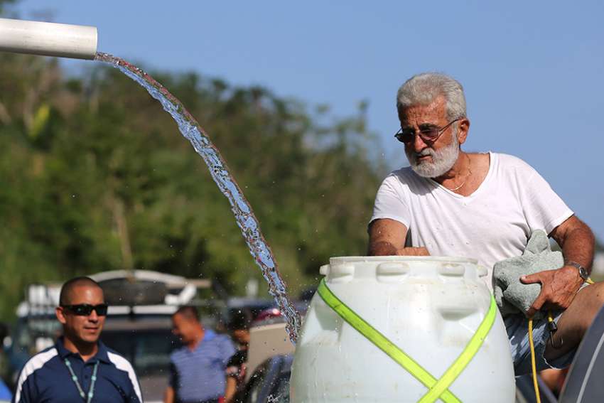 Access to clean water is a fundamental human right, Pope says