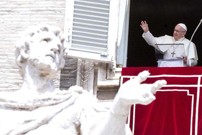 Pope Francis asks consolation for all who suffer on feast of the Assumption