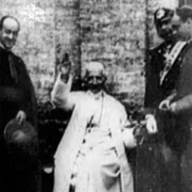 Celluloid heaven: how popes took church, Gospel to the big screen