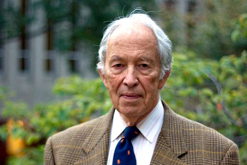 Dr. Barrie deVeber, founder of bioethics institute, dies at 90