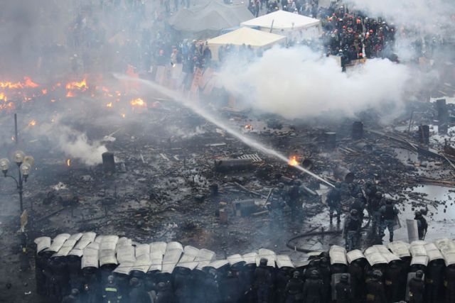 Pope Francis, Ukrainian Church leaders call for end to violence in Ukraine 