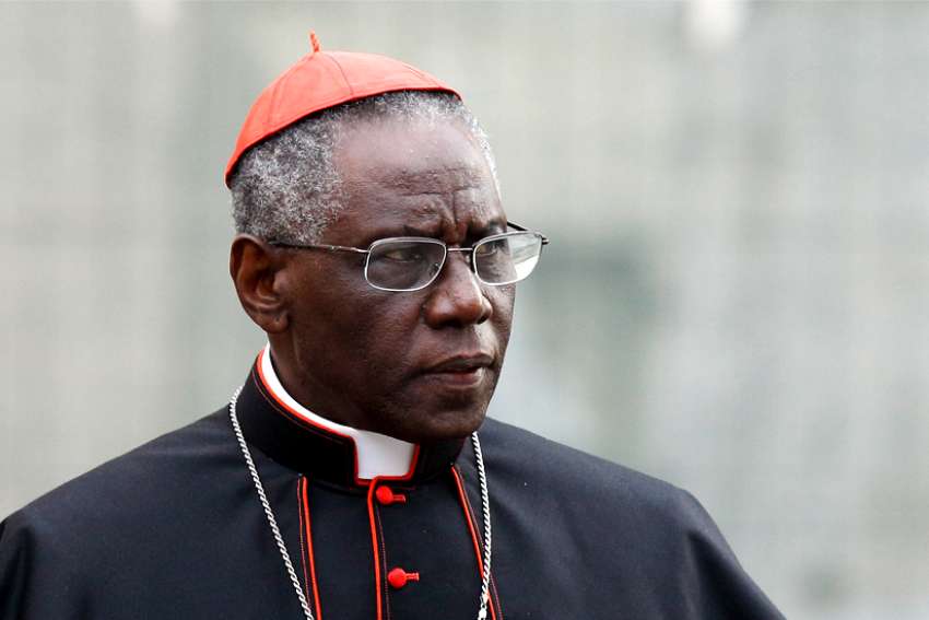 Cardinals Sarah, Comastri retire from Vatican posts