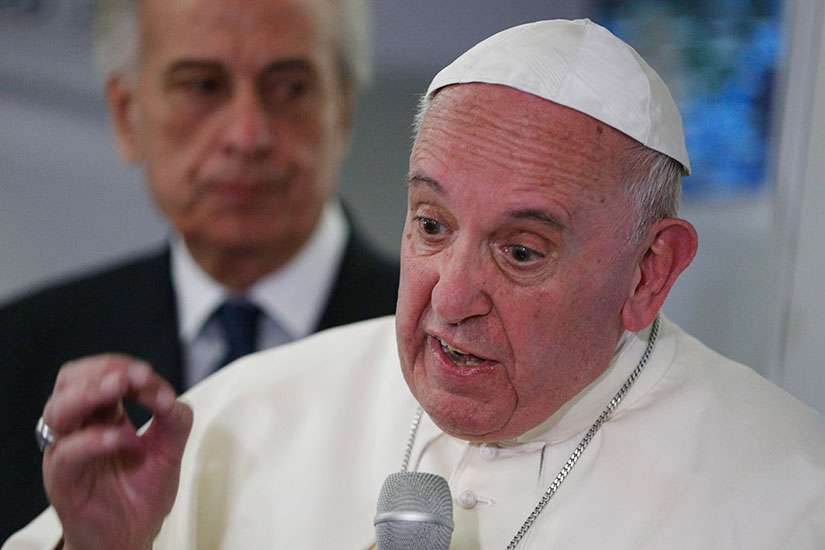 Building walls to keep immigrants out is not Christian, Pope says