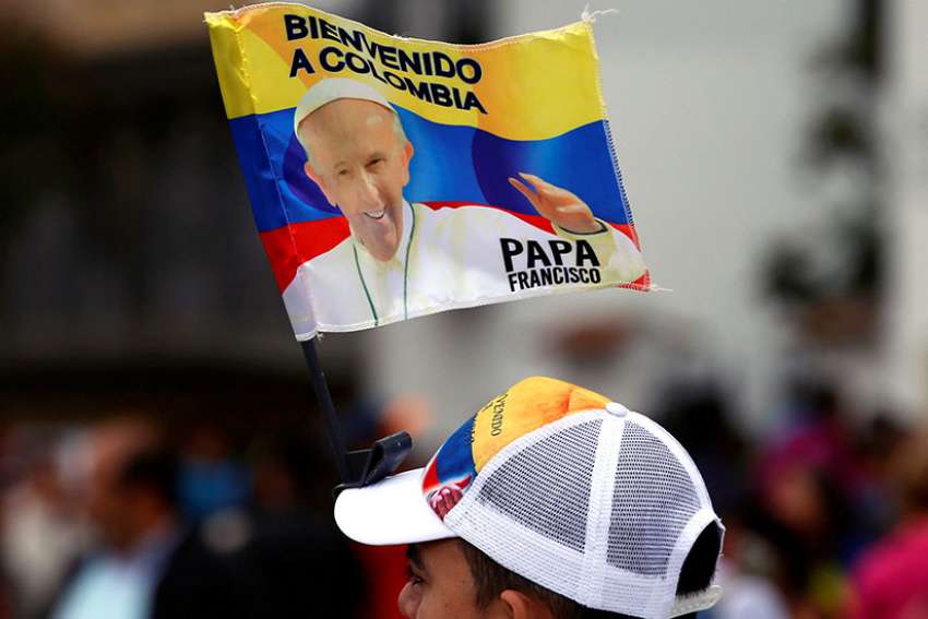 Be the first to love, to build bridges, Pope tells Colombians