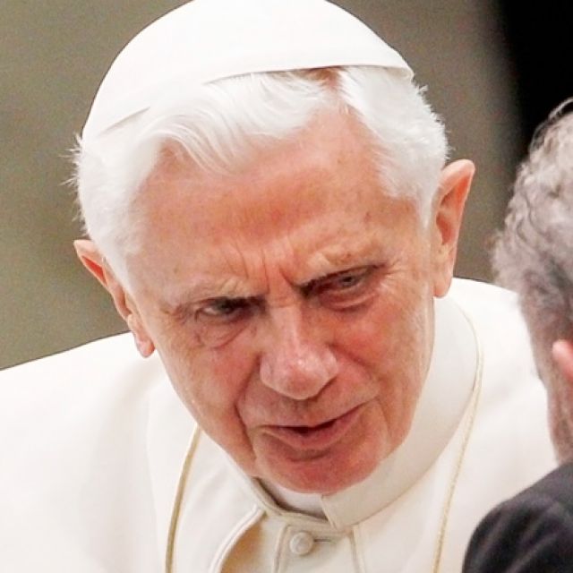 Pope says virginity and martyrdom of St. Agnes example of faith 