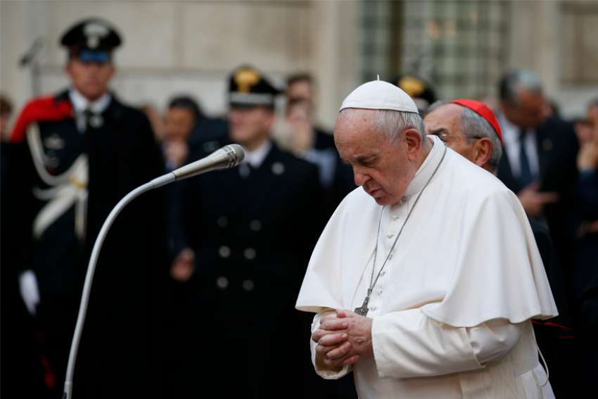 Pope Francis prays for 'Normandy Summit'