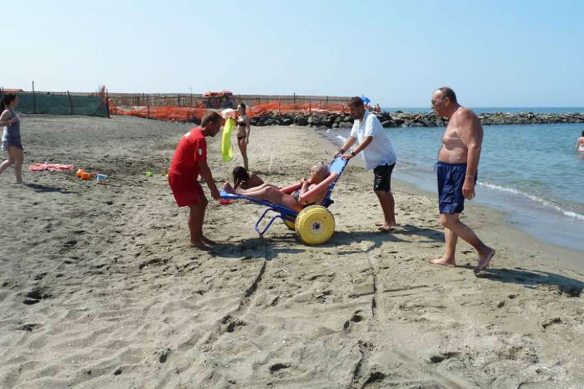 Pope makes donation to handicapped-accessible beach project