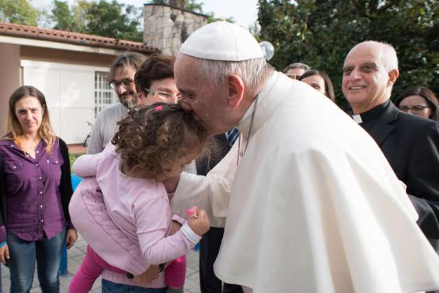 Year of Mercy affirmed dignity, sacredness of life, Pope says