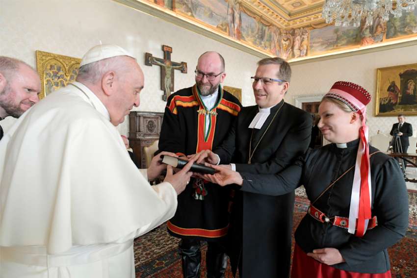 Seeking God together will bring Christians closer to each other, Pope Francis says