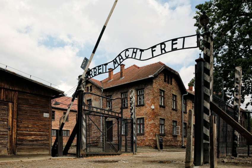 Israeli religious leaders visit Auschwitz, condemn hate speech