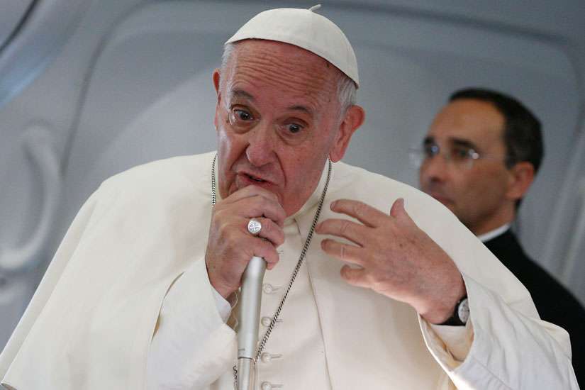 It's not right to equate Islam with violence, Pope says