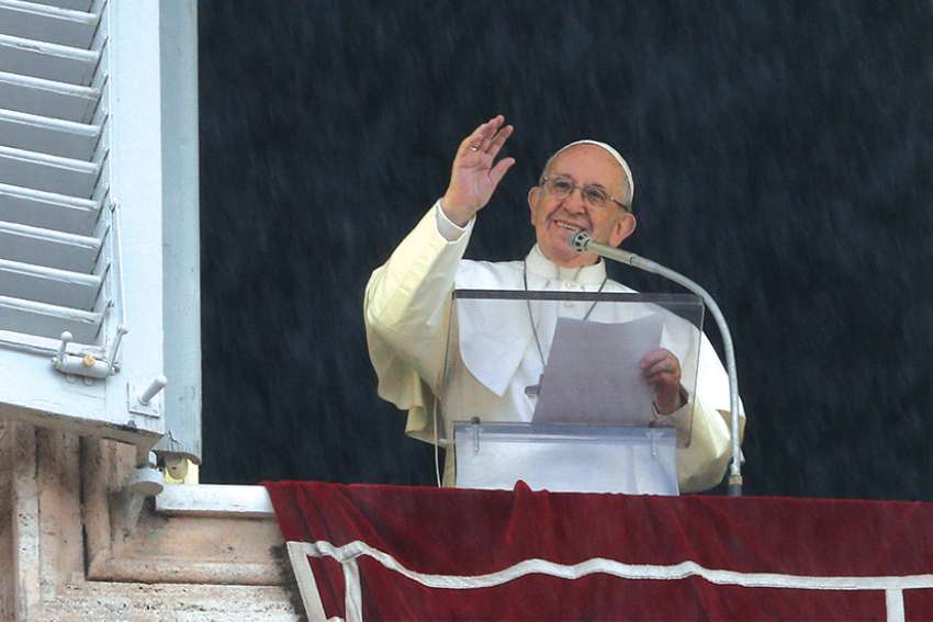 Sainthood is a choice, 'either holiness or nothing', Pope Francis says