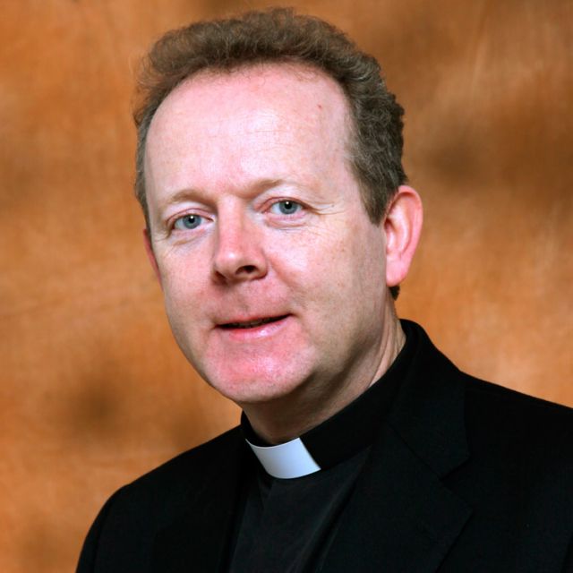 Pope names successor to head of church in Ireland 