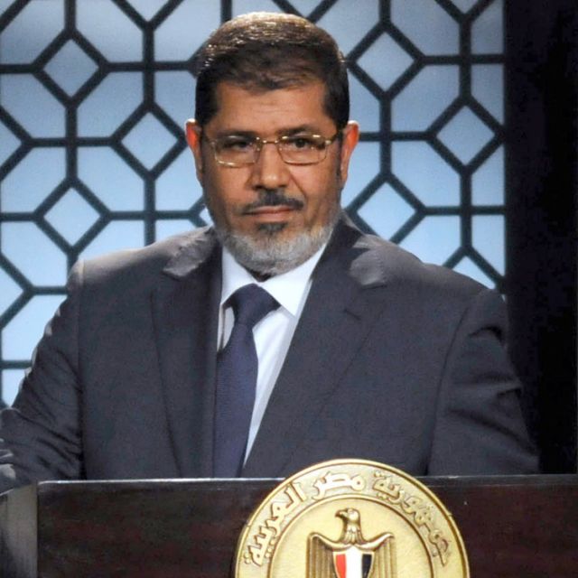 Christians cautious about Islamist's victory in Egyptian election 