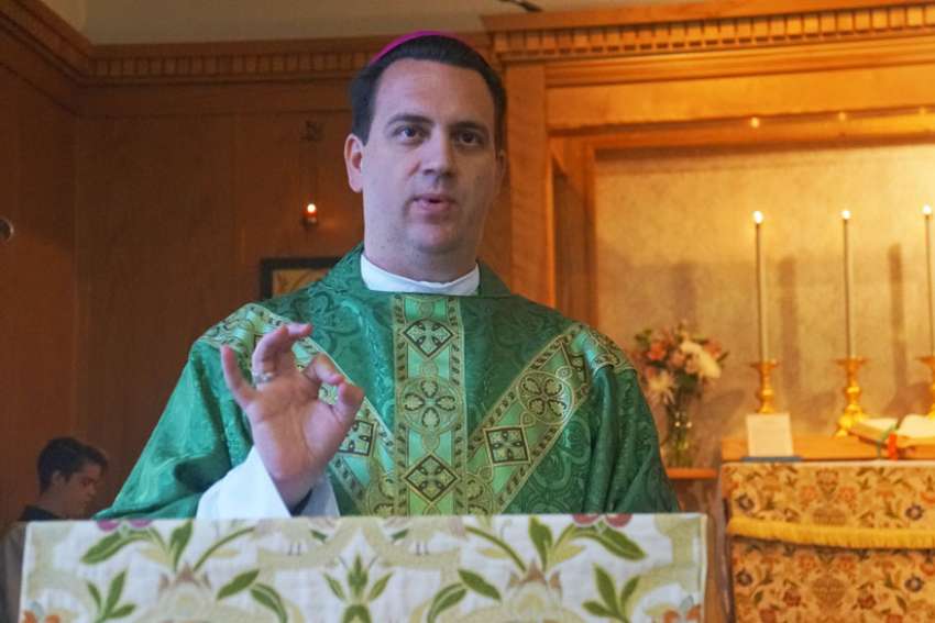 Former Anglicans reminded to now follow Catholic rules
