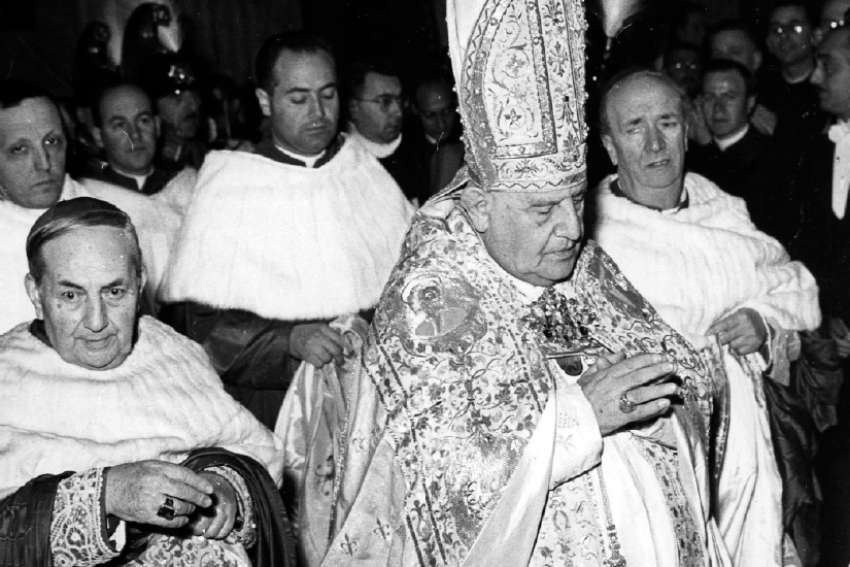 The Register Archive: John XXIII begins reign on a grand scale