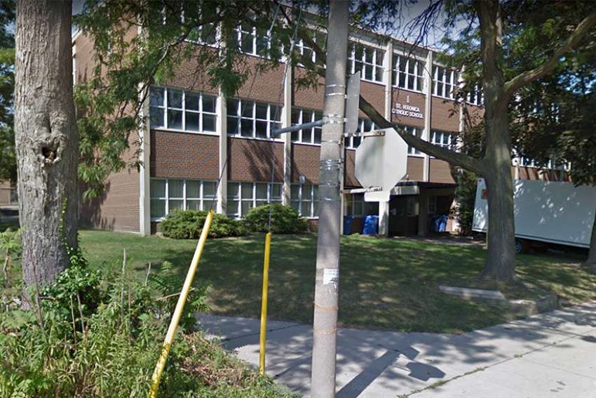 Toronto Catholic board offers city a school to house refugees