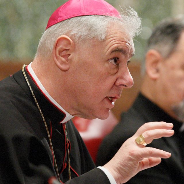 Pope names German theologian to head doctrine office