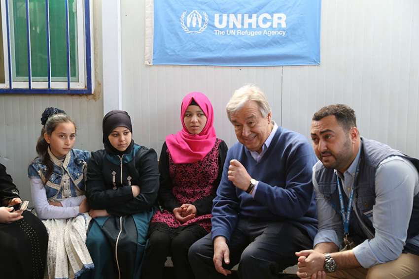 U.N.’s top official visits world’s largest Syrian refugee camp, pleads for peace
