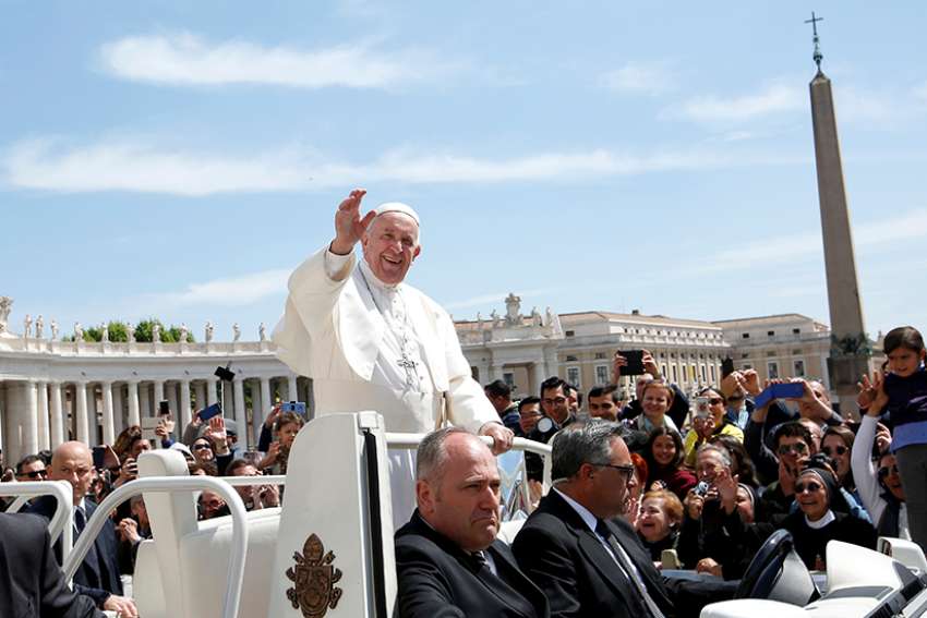 Catholic minorities can still change the world, pope says at audience