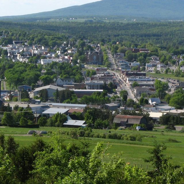 Vincentians do their part for Lac Mégantic