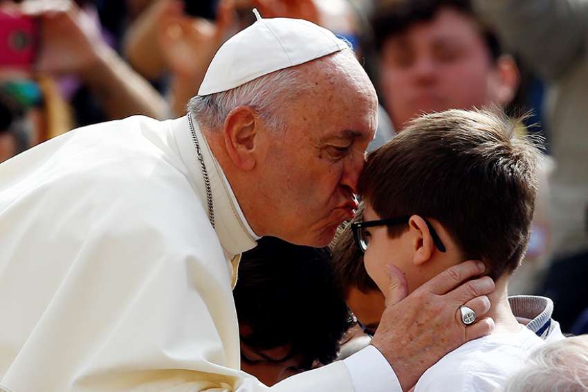 Either you are with God or with Satan, Pope says