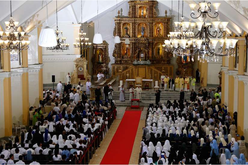 Amid typhoon's devastation, Pope tells survivors they are not alone