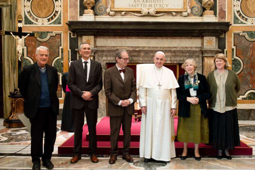 Pope Francis urges Ratzinger Prize winners to hold fast to truth like Pope Benedict