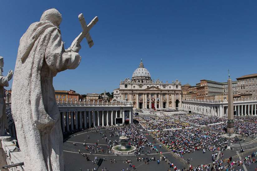 Vatican orders five to stand trial in 'VatiLeaks' case
