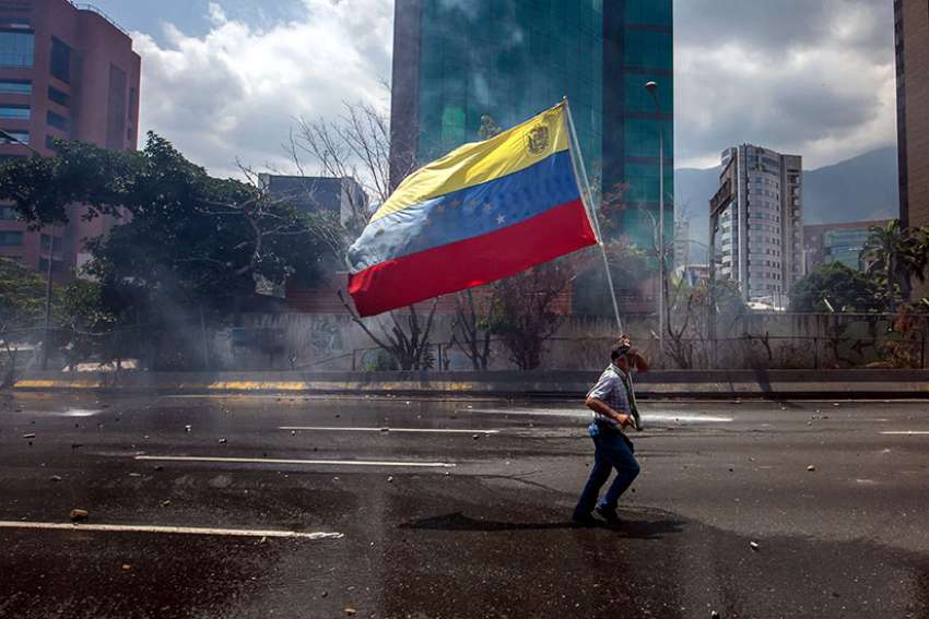 After talks, Venezuelan bishops reiterate stance against new constitution