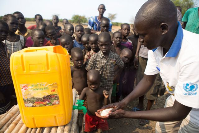 Ugandan priest witnesses great suffering among South Sudanese refugees 