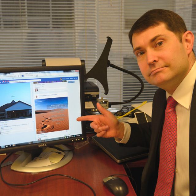 Catholic tips to safe social media