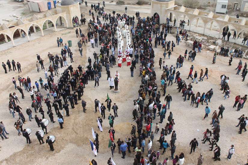 Syrian Christian families who fled to Europe begin to return home