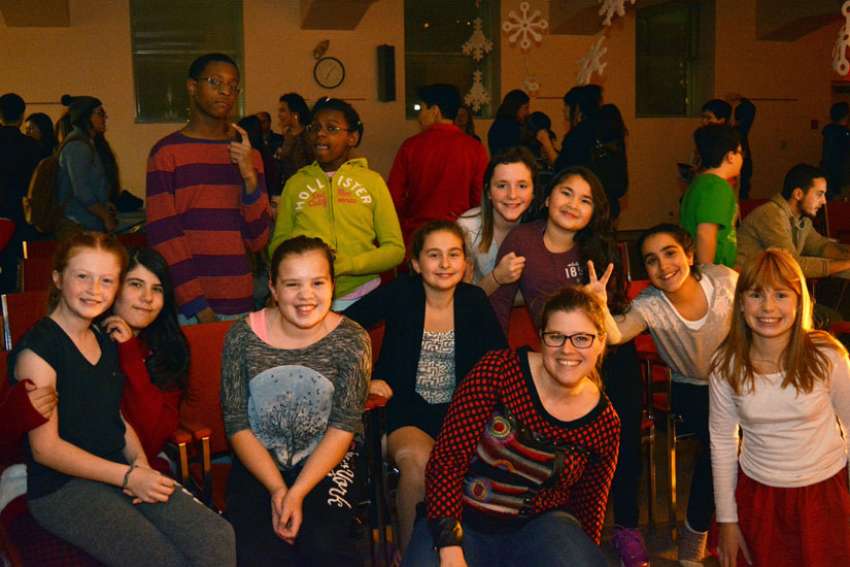 Ottawa youth make new friends at diocesan party