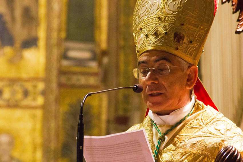 Italian archbishop bans mafia members from being godfathers