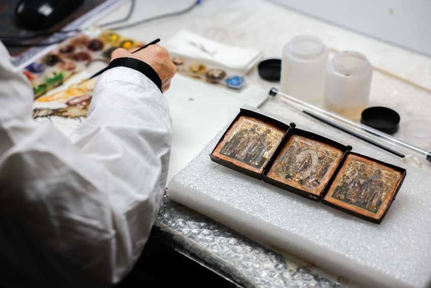 Vatican Museums share hidden images, details found by art restorers