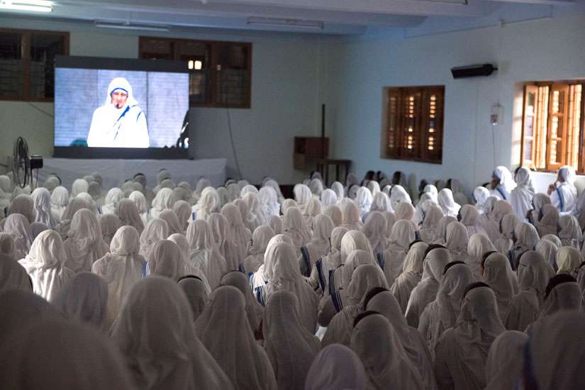 In Calcutta, joy, prayers and testimonies as Mother Teresa becomes saint