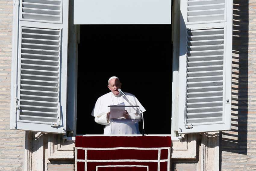 Pope Francis prays for dialogue as tensions mount between U.S., Iran