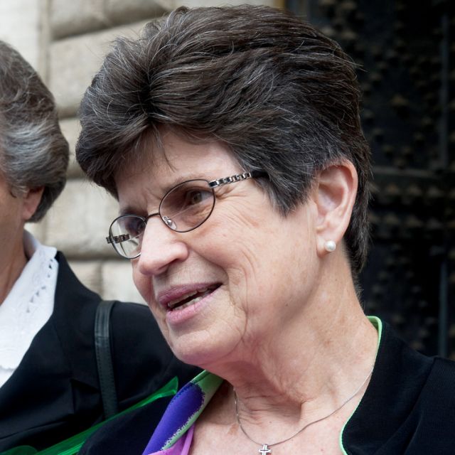 Vatican inquiry into U.S. nuns raises questions of conscience 