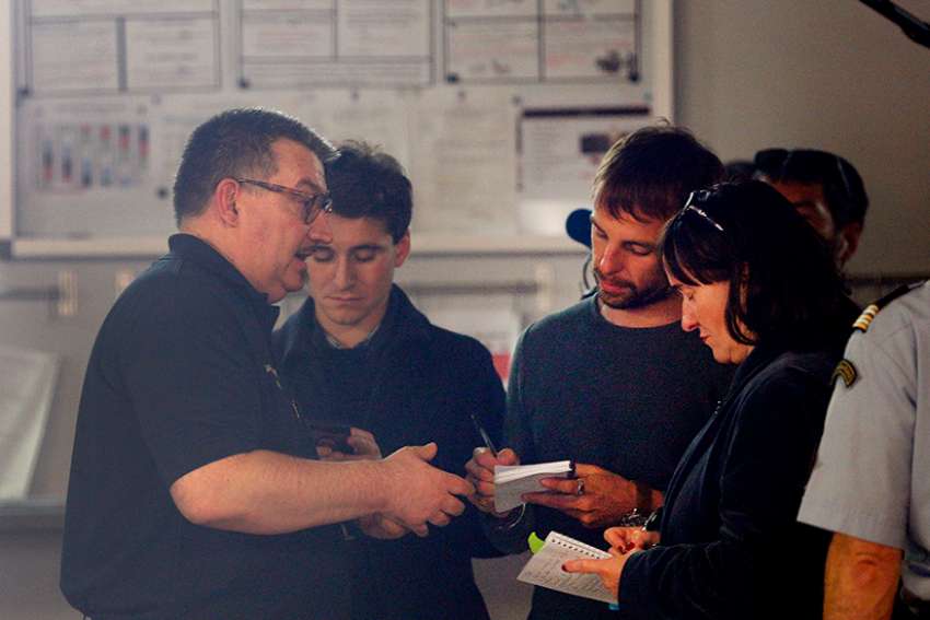 Fire chaplain helped save religious artifacts from burning cathedral