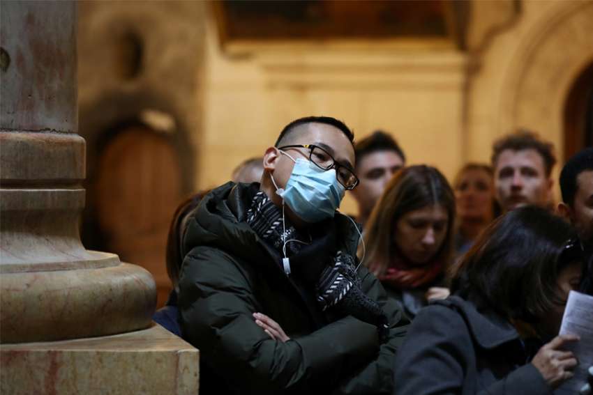 Pope Francis moves Good Friday collection for Holy Land to September