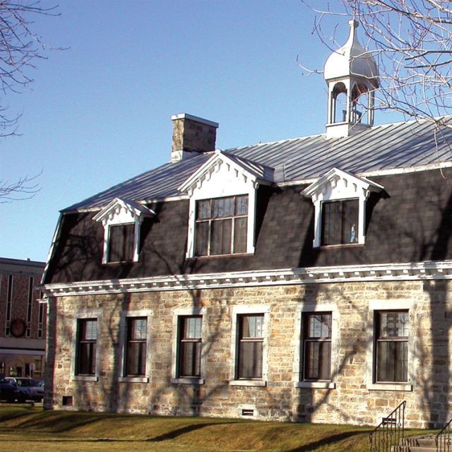 Manoir d’Youville a place to disengage from the world
