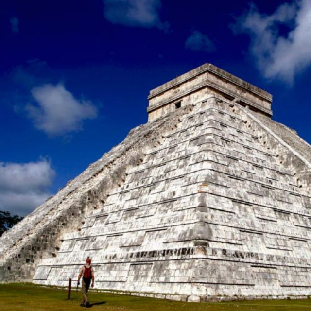 Vatican newspaper: World will end, but not because of Mayan calendar