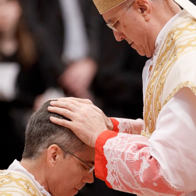 Calm and collected: Amid crisis, Vatican diplomacy shows 'maturity' 