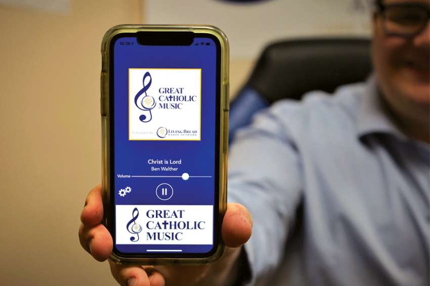 It’s all hymns, all the time