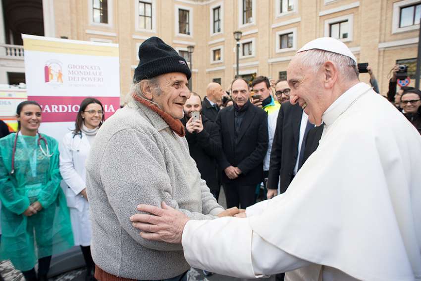 Care for the dying does not mean relentlessly resisting death, Pope says