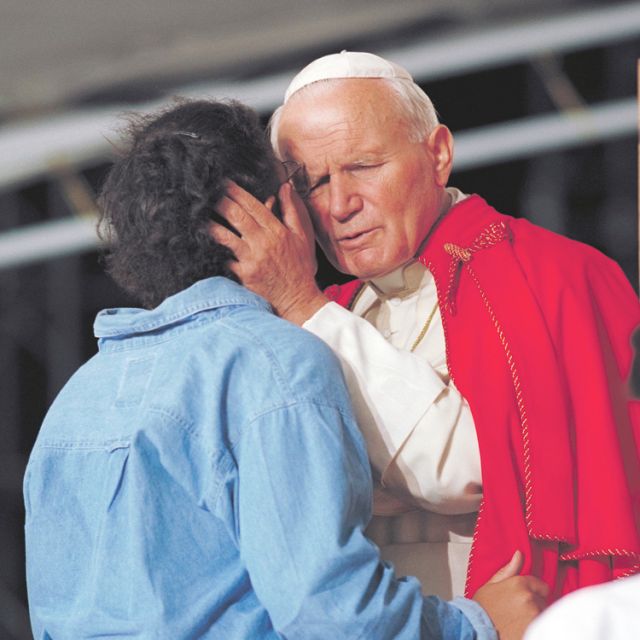 On anniversary of Blessed John Paul's death, Vatican focuses on WYD 